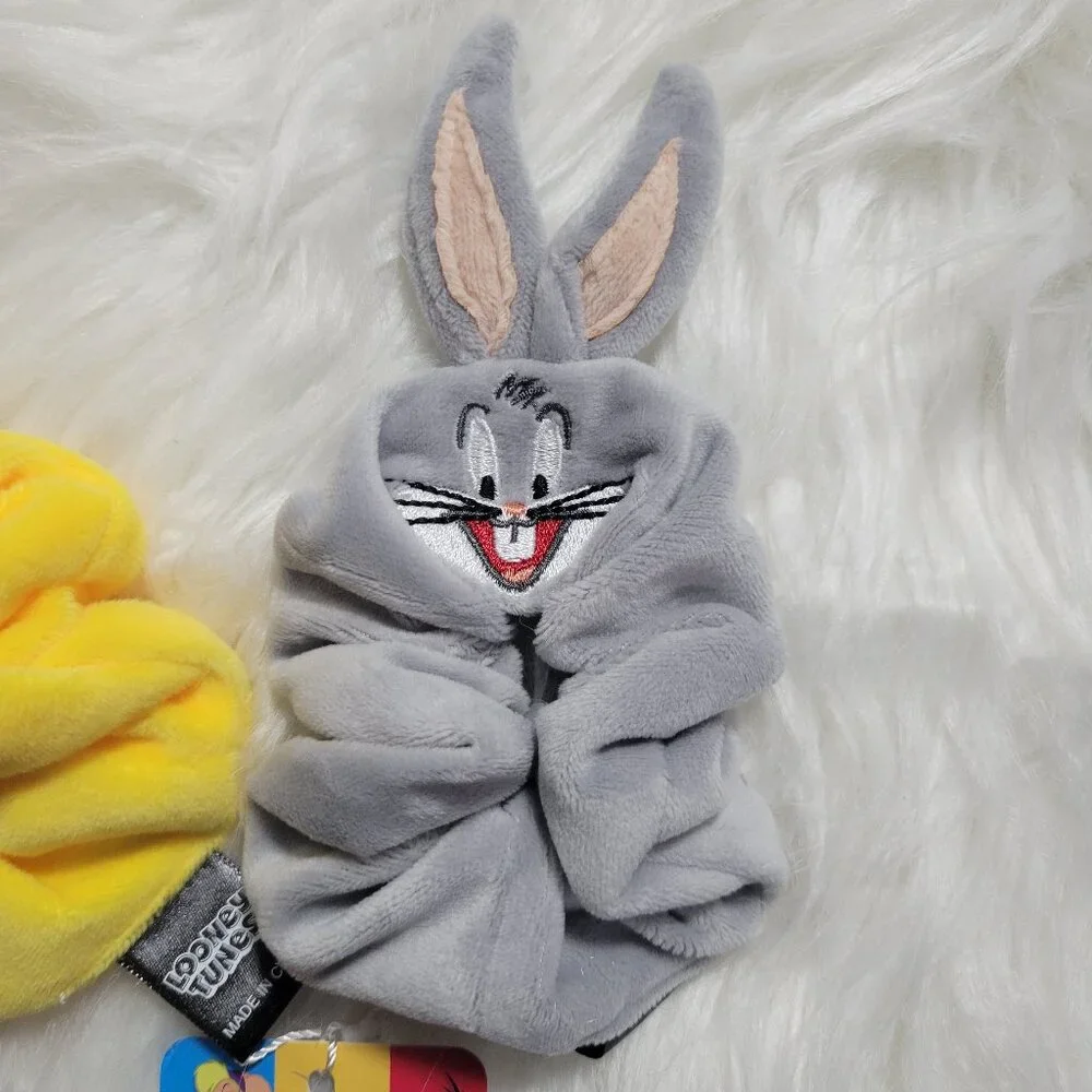 Looney Toons Bugs Bunny & Tweety Bird Scrunchies